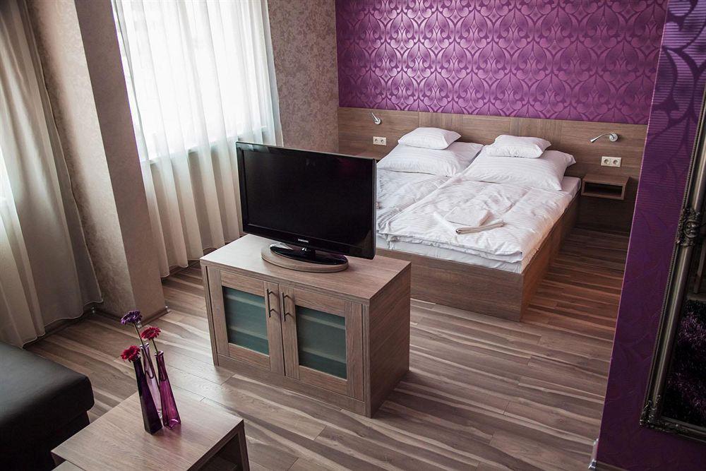 Vitta Hotel Superior Budapest Room photo